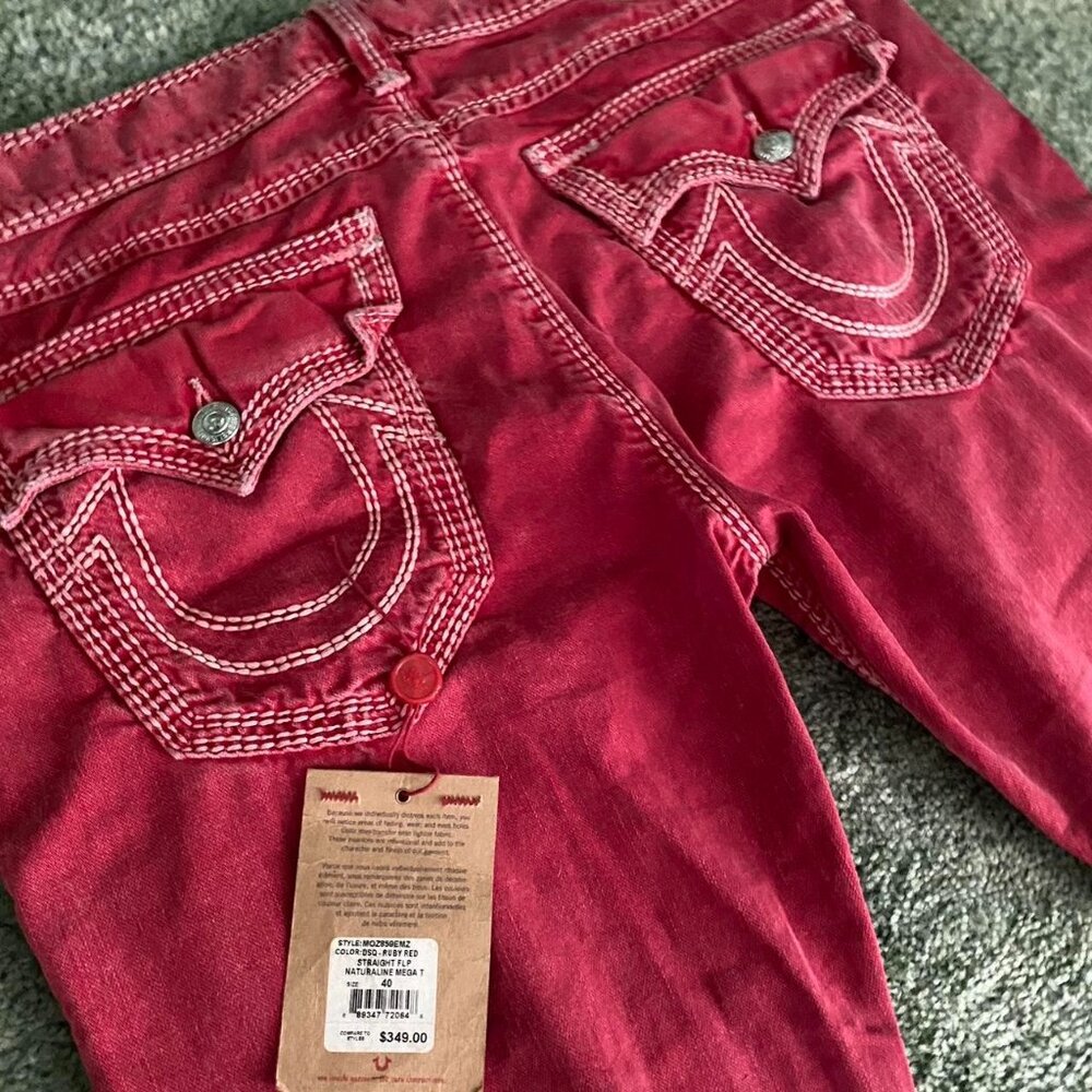 True Religion Ruby Red Mega T distressed jeans w40 NWT (tag detached)